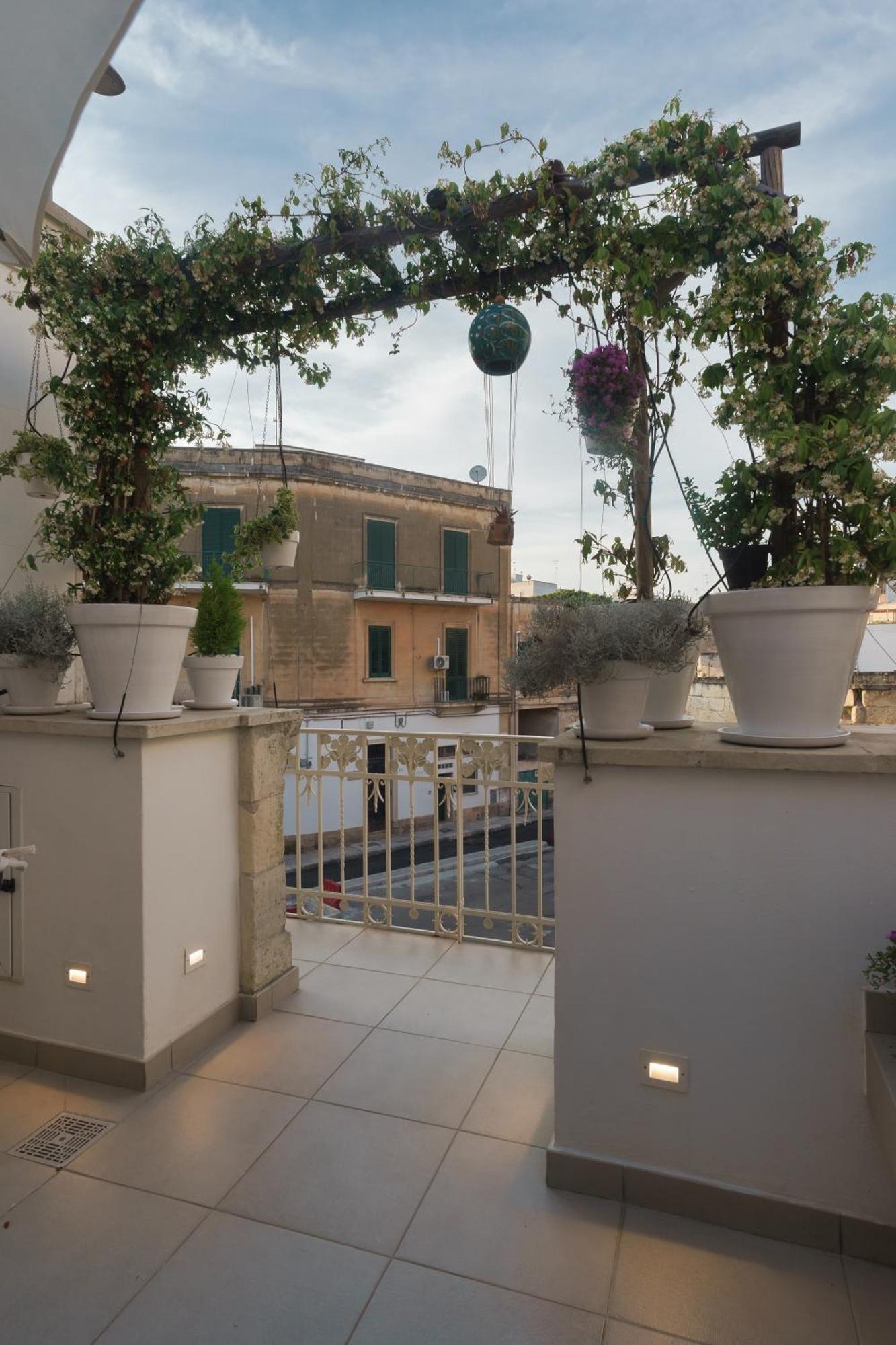 Dimora Elce Suites Elegance & Design Lecce Exterior photo